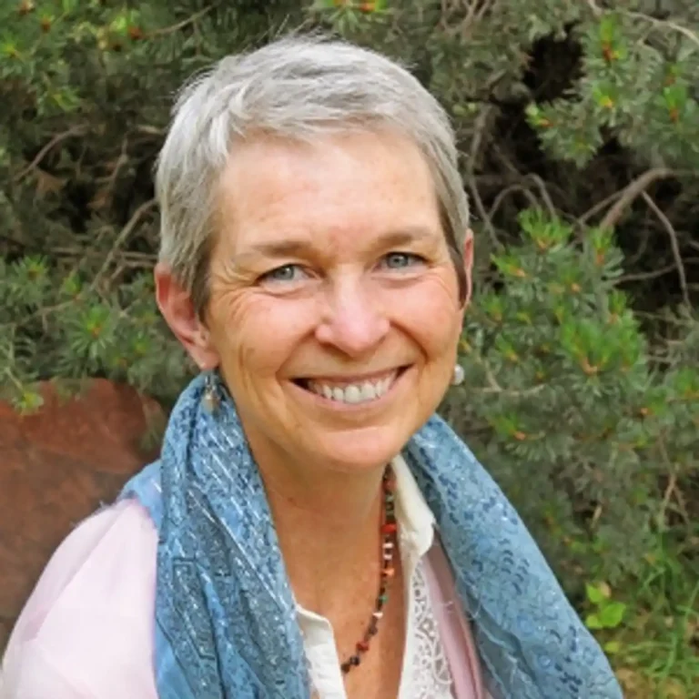 107.Kimberlie Chenoweth1 1 768x768