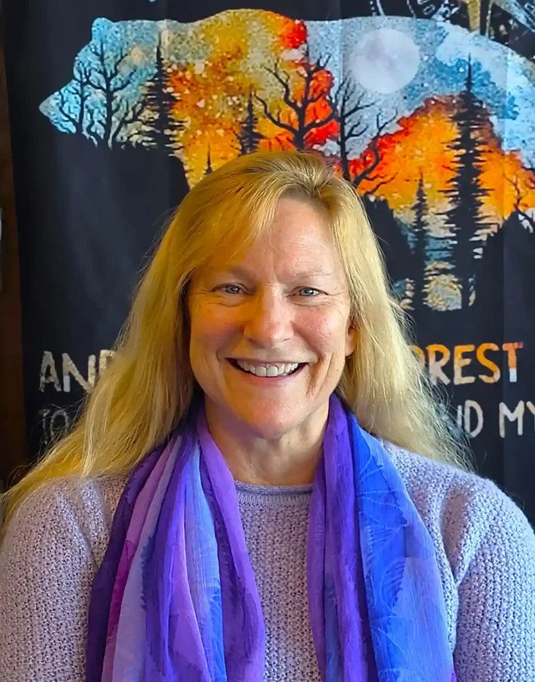 14.lindaschopf 1 768x979