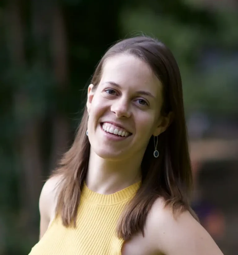 40.ashleykleskin 768x822